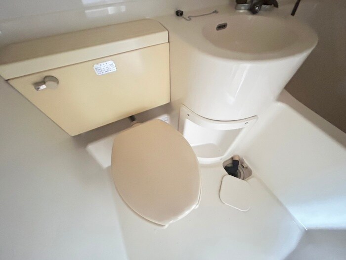 物件内観写真6　(トイレ)