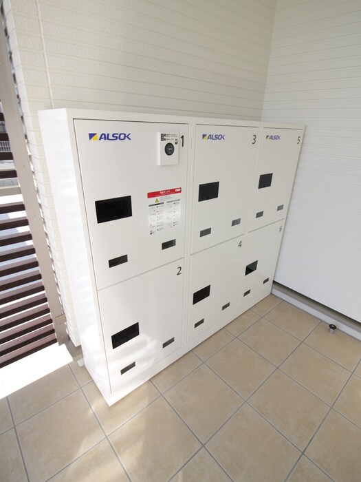 物件外観写真4　(建物設備)