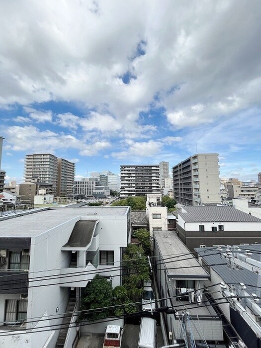 物件内観写真19　(室内からの展望)