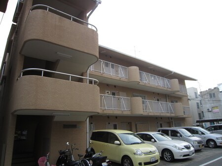 久出川第３マンション外観写真