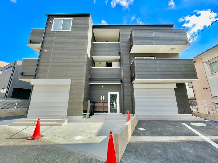 物件外観写真1　(外観写真)