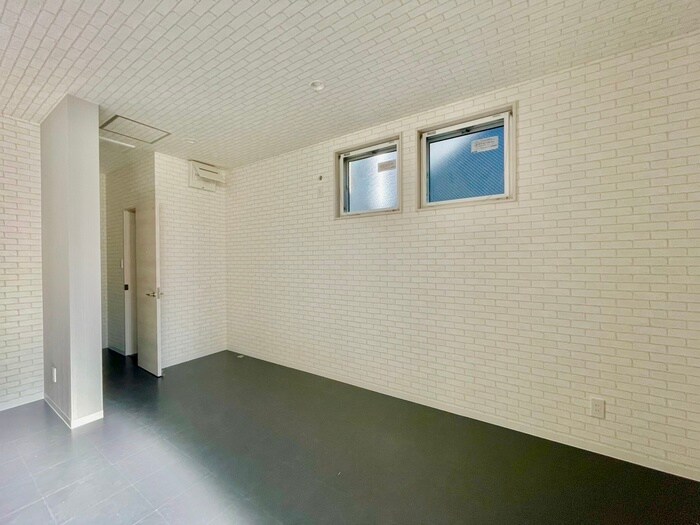 物件内観写真18　(居室)