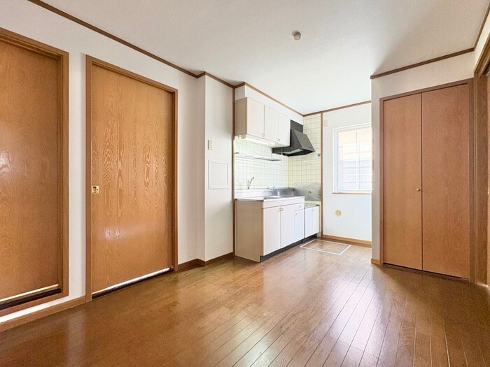 物件内観写真8　(居室)