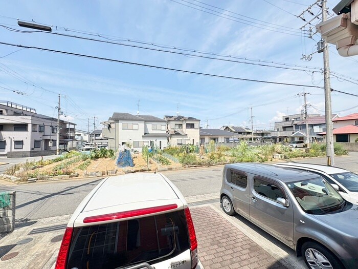 物件内観写真22　(室内からの展望)