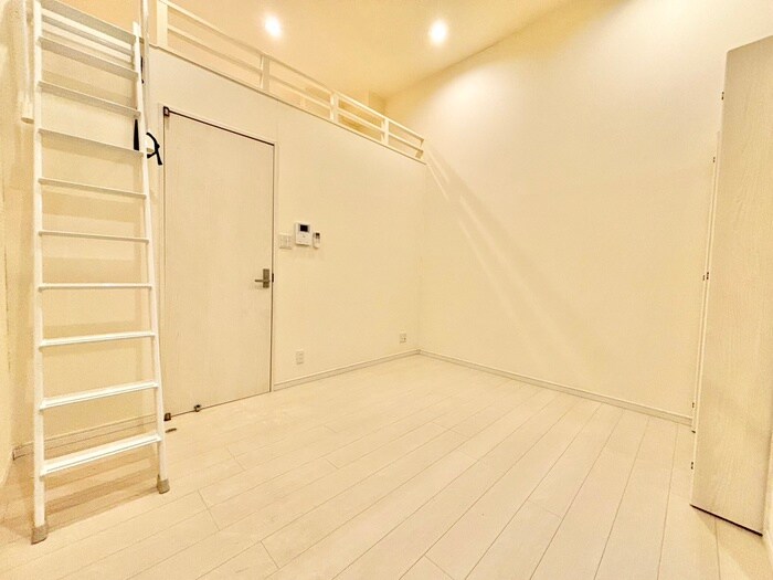 物件内観写真10　(居室)