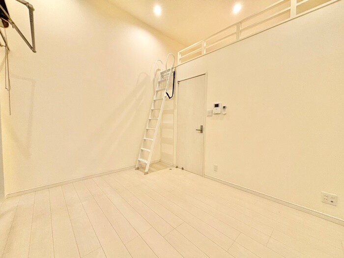 物件内観写真11　(居室)