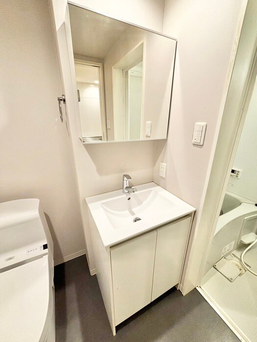 物件内観写真16　(洗面)