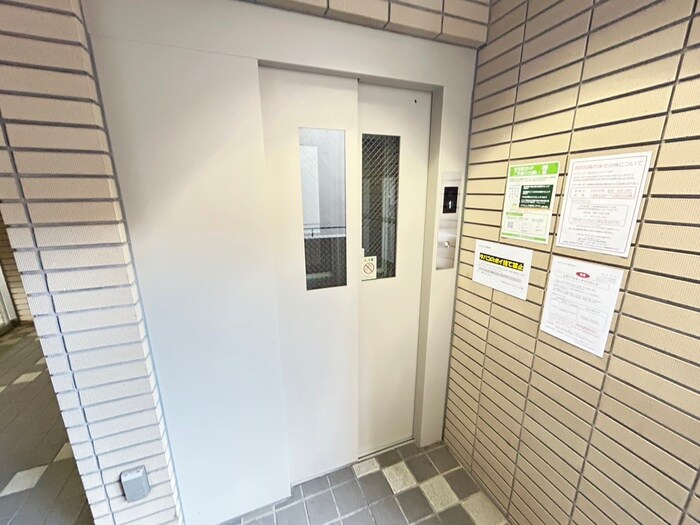 物件外観写真6　(建物設備)