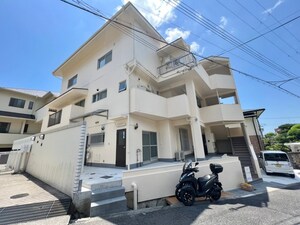 ユニハイツ外観写真
