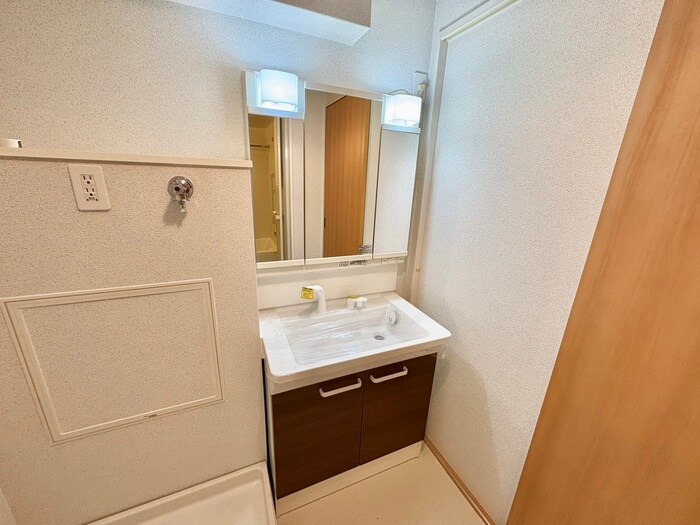 物件内観写真10　(洗面)