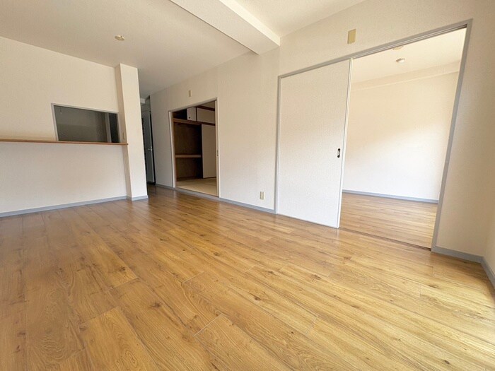 物件内観写真7　(居室)