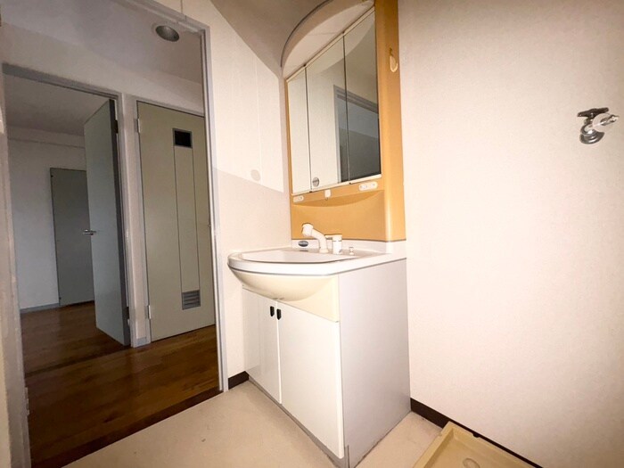 物件内観写真13　(洗面)