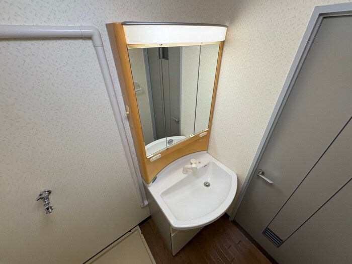 物件内観写真13　(洗面)