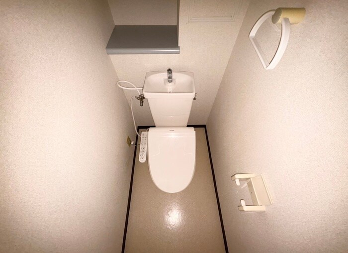 物件内観写真15　(トイレ)