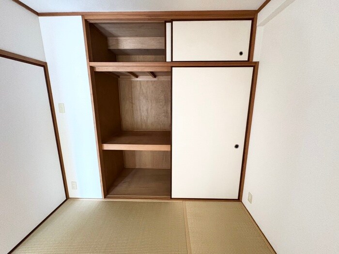 物件内観写真18　(収納)