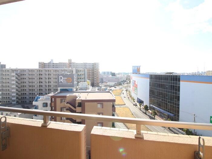 物件内観写真16　(室内からの展望)