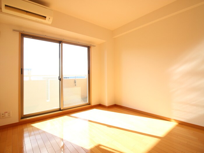 物件内観写真19　(居室)