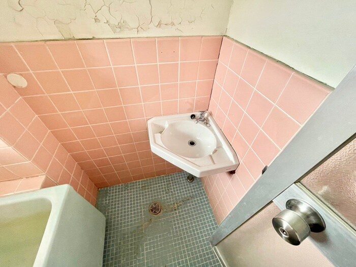 物件内観写真11　(洗面)