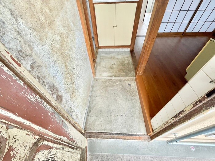 物件内観写真19　(玄関)