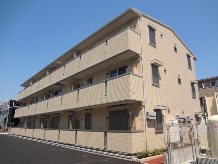 物件外観写真1　(外観写真)