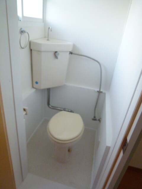 物件内観写真11　(トイレ)