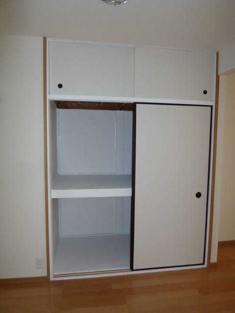 物件内観写真14　(収納)