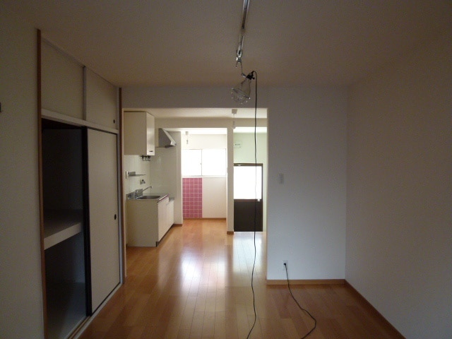 物件内観写真15　(居室)