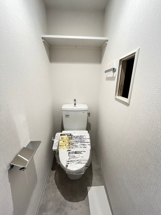 物件内観写真11　(トイレ)