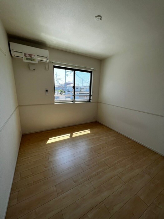 物件内観写真20　(居室)