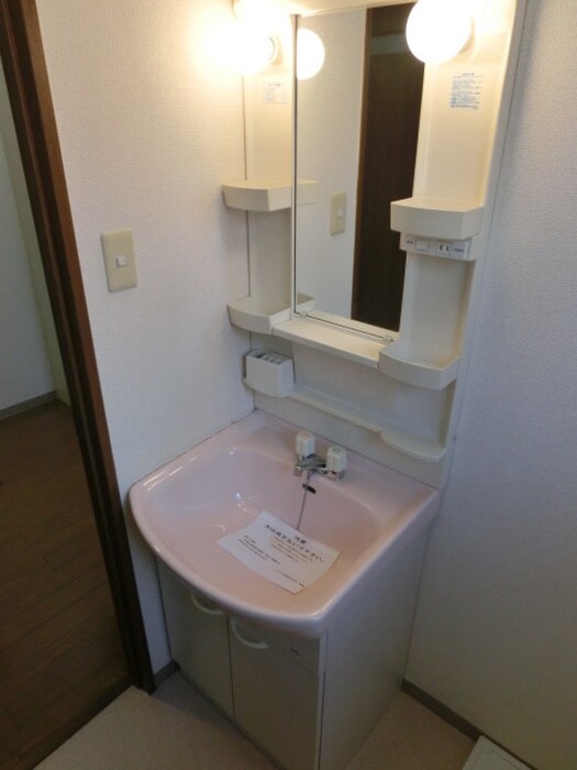 物件内観写真13　(洗面)