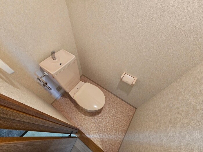 物件内観写真11　(トイレ)