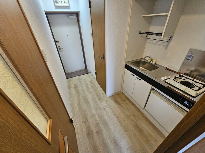 物件内観写真18　(廊下)