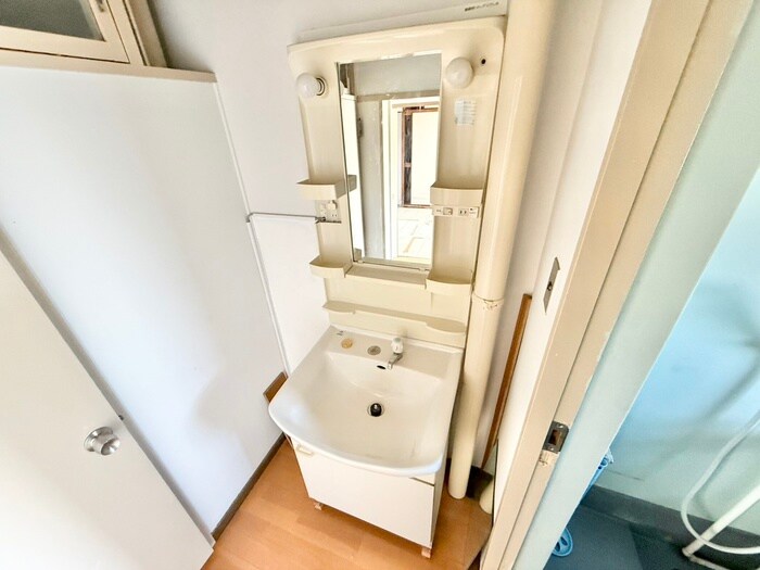 物件内観写真10　(洗面)