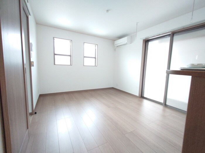 物件内観写真7　(居室)