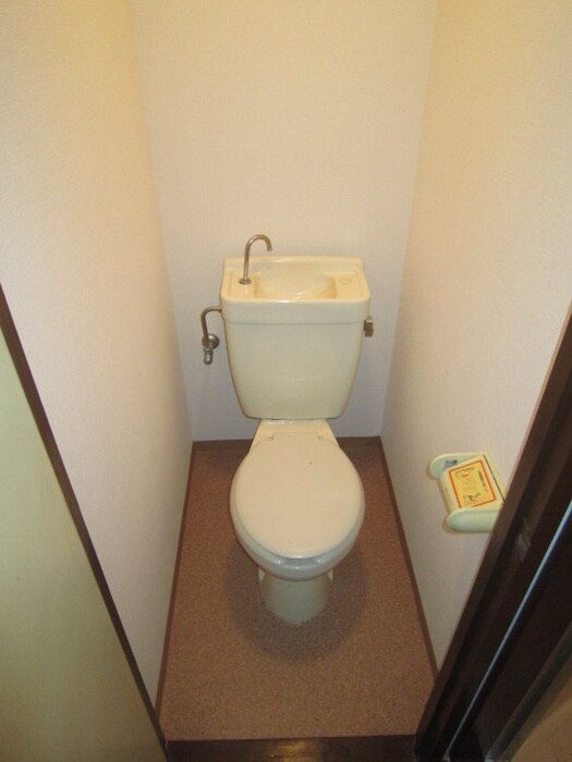 物件内観写真10　(トイレ)