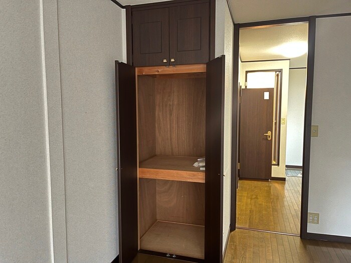 物件内観写真14　(収納)