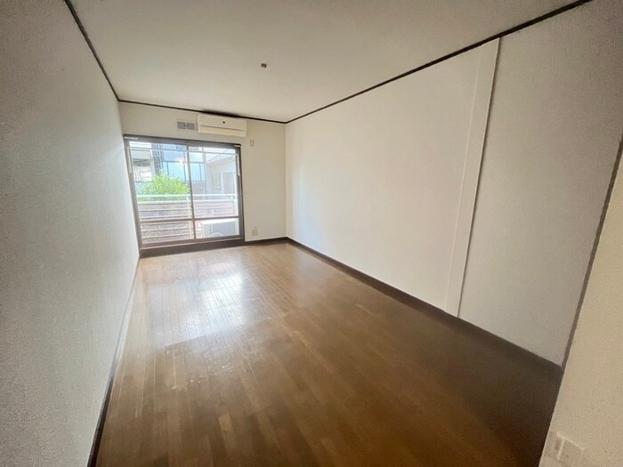 物件内観写真16　(居室)