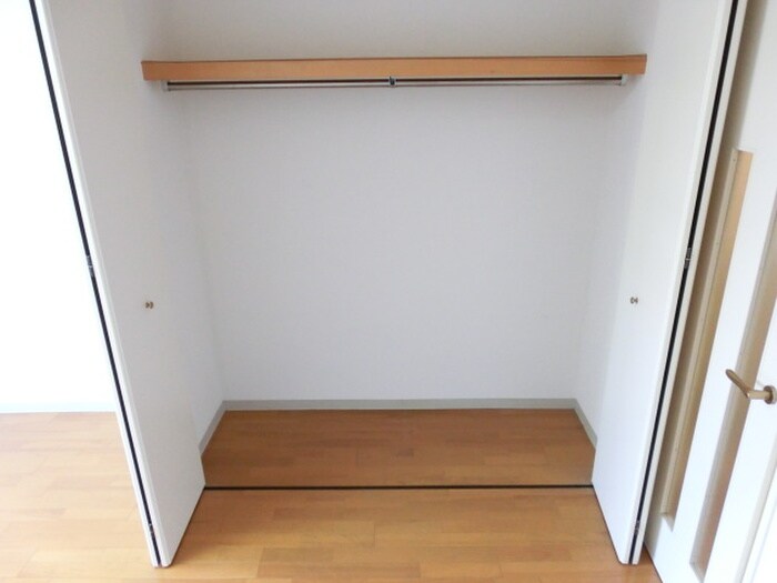 物件内観写真10　(収納)