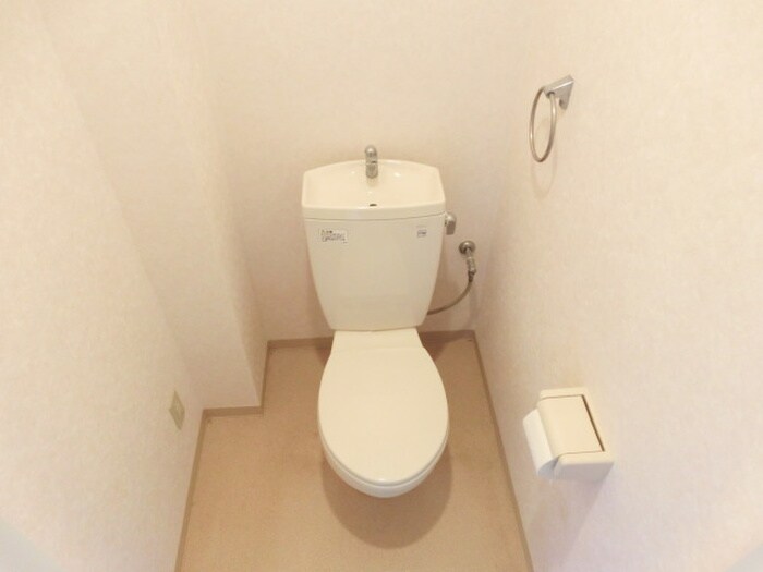 物件内観写真13　(トイレ)