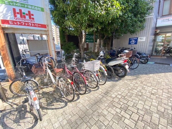 駐輪場
