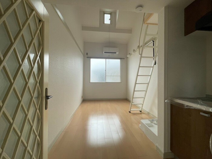 物件内観写真7　(居室)