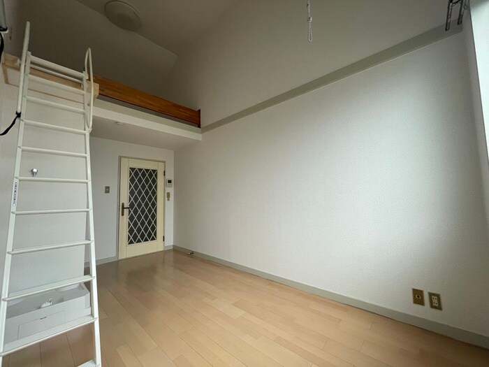 物件内観写真13　(居室)