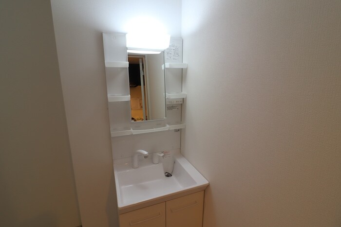 物件内観写真12　(洗面)