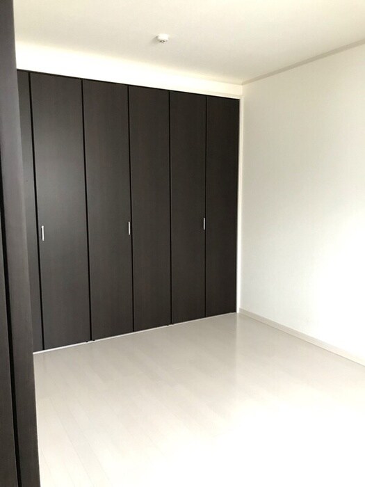 物件内観写真11　(収納)