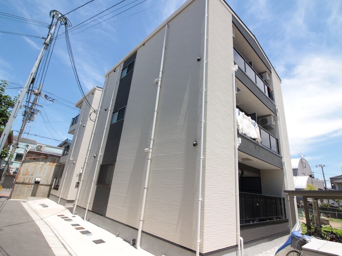 物件外観写真1　(外観写真)