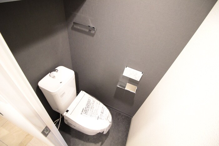 物件内観写真11　(トイレ)
