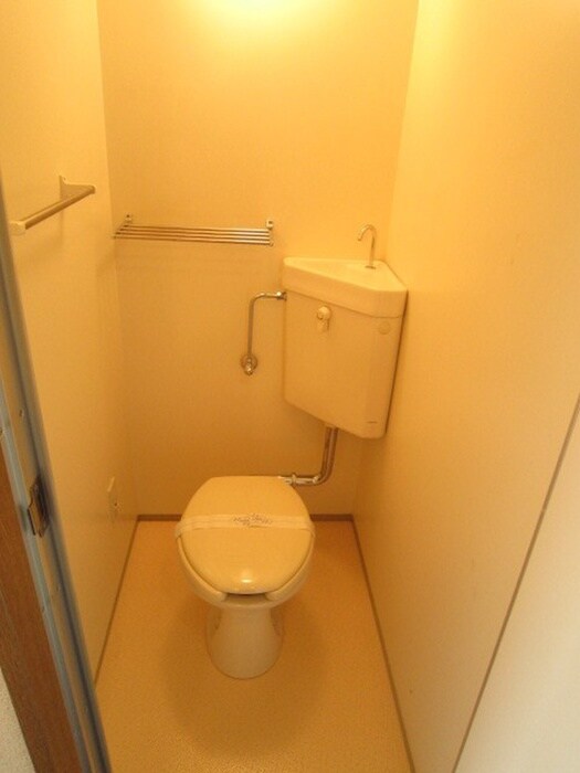 物件内観写真11　(トイレ)