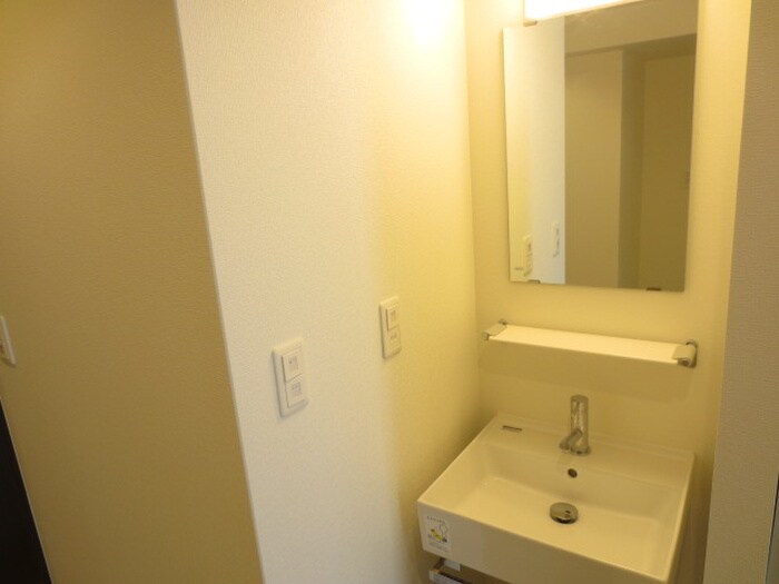 物件内観写真10　(洗面)