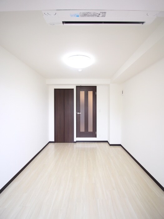 物件内観写真19　(居室)