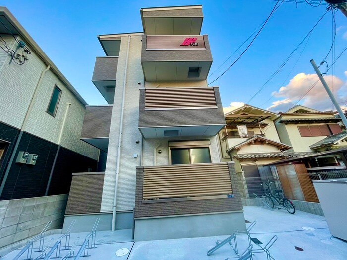 物件外観写真1　(外観写真)